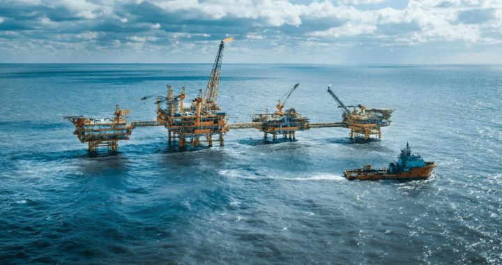 China to Boost Domestic Oil and Gas Supply, Add 20,000 km of Pipelines by 2030