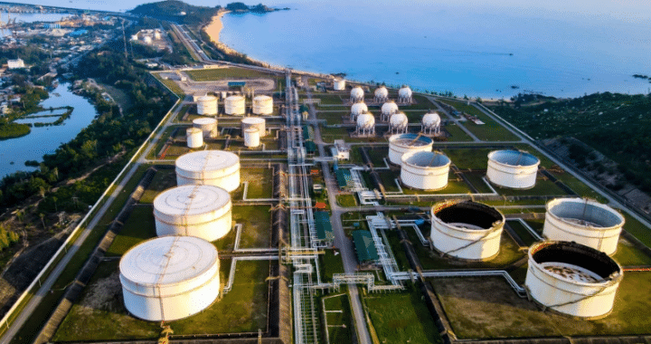 Vietnam Amends Petroleum Law to Strengthen Petrovietnam, Incentivize Marginal Fields